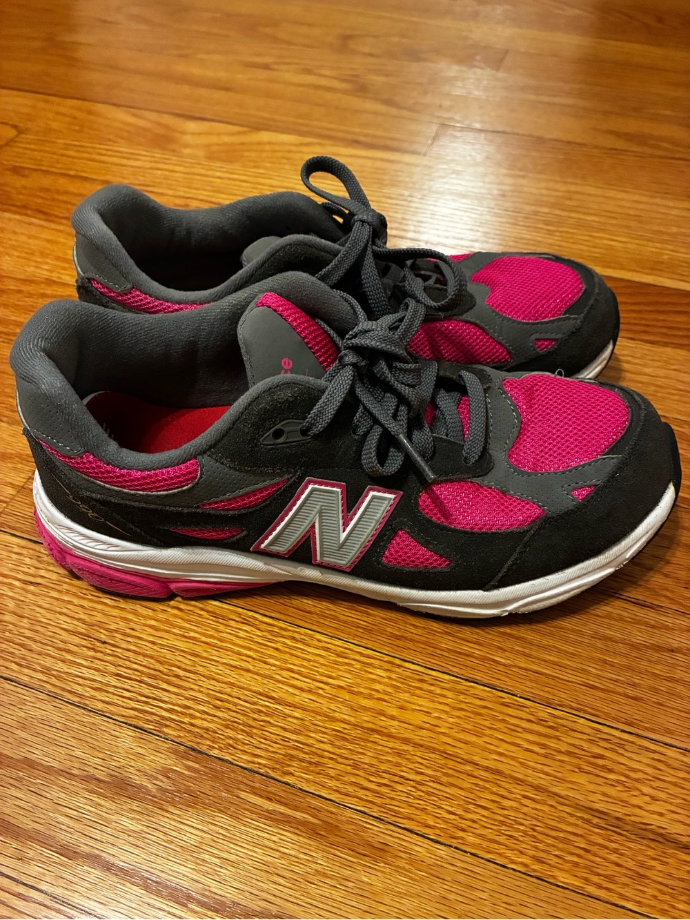 New Balance 990 Grey Pink Sneakers Size 6.5